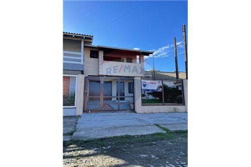 For Sale-Two Level House-Rua Guilherme Guitman , 123  - Zona nova  - Zona Nova , Capão da Canoa , Rio Grande do Sul , 95555000-612671004-20