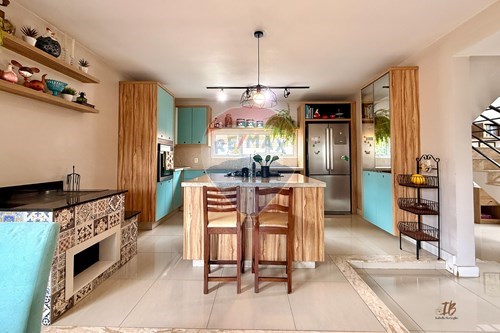 Venda-Casa-Rua Sarmento Leite , 2906  - Rio Branco , Caxias do Sul , Rio Grande do Sul , 95099205-610301020-91