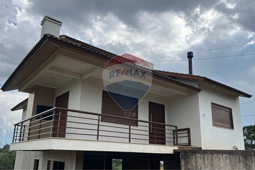 Venda-Casa-Centro , Trindade do Sul , Rio Grande do Sul , 99615000-610231026-32