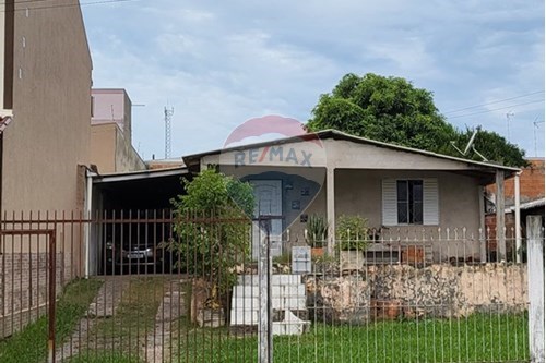 Venda-Casa-Rua Rio de Janeiro , 203  - Próximo ao centro e a RS 118  - Nova Sapucaia , Sapucaia do Sul , Rio Grande do Sul , 93224290-612561040-20