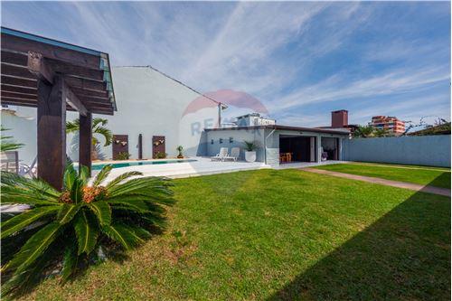 For Sale-House-Rua Humaitá , 1019  - Centro , Tramandaí , Rio Grande do Sul , 95590-000-610391010-76