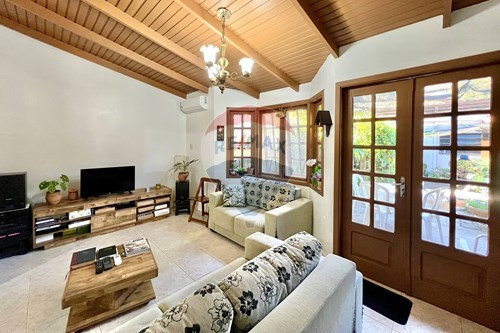 Venda-Sobrado-Rua Vinte e Dois de Abril , 568  - Nossa Senhora das Graças , Canoas , Rio Grande do Sul , 92025630-610241030-57