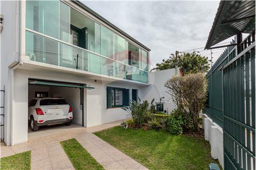 Venda-Sobrado-Rua General Neto , 969  - Quase esquina Rua Osvaldo Aranha  - Centro , Santa Maria , Rio Grande do Sul , 97050241-610311056-88