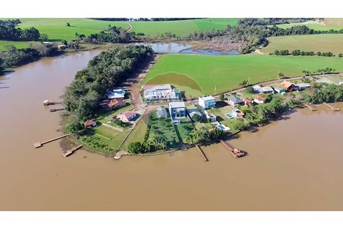 Venda-Casa-Centro , Ernestina , Rio Grande do Sul , 99175000-610271095-96