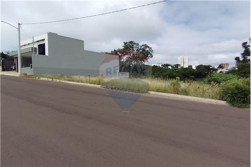 For Sale-Land-Rua Nona Elvira Damiani , 24  - Loteamento Izidoro Dall'agnol II  - Centro , Sarandi , Rio Grande do Sul , 99560-000-610341004-71