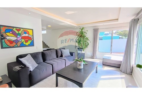 Venda-Casa-Rua Zulmiro de Rossi , 675  - Universitário , Bento Gonçalves , Rio Grande do Sul , 95705348-610331032-56