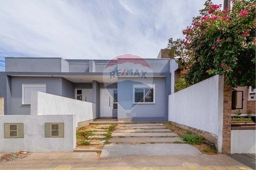 Venda-Casa-Rua Candeias , 205  - Parque da Matriz , Cachoeirinha , Rio Grande do Sul , 94950530-610141006-134