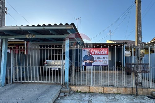 Venda-Casa-Rua Albert Einstein , 68  - Próximo a instaladora Mercúrio  - Ipiranga , Sapucaia do Sul , Rio Grande do Sul , 93230193-612561001-324