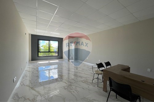 Alugar-Cj. Comercial/ Sala-Camobi , Santa Maria , Rio Grande do Sul , 97110801-610471015-19