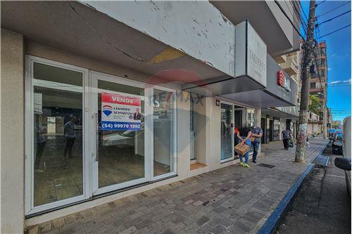 For Sale-Commercial/Retail-Avenida Sete de Setembro , 594  - Em frente ao Posto da Sete  - Centro , Passo Fundo , Rio Grande do Sul , 99010-040-610351002-12