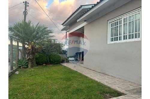 For Sale-House-Rua Dos Pinheiros , 158  - Sao Roque , Bento Gonçalves , Rio Grande do Sul , 95708070-610331026-5