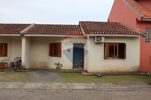 Venda-Casa-Rua Neópolis , 1361  - Neópolis , Gravataí , Rio Grande do Sul , 94240100-610161090-28
