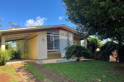 Alugar-Casa-Rua Olinto Pimentel , 53  - Pedregal , Lagoa Vermelha , Rio Grande do Sul , 95300000-610111005-286