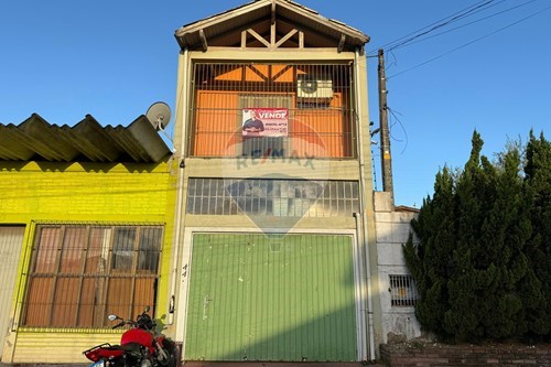 Venda-Sobrado-Rua Itália Baierle , 449  - P´roximo ao Posto Klaus  - Camboim , Sapucaia do Sul , Rio Grande do Sul , 93224460-612561001-323