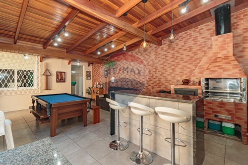 Venda-Casa-Rua Caetano La Porta , 430  - RUBEM BERTA  - Rubem Berta , Porto Alegre , Rio Grande do Sul , 91170060-612491006-105