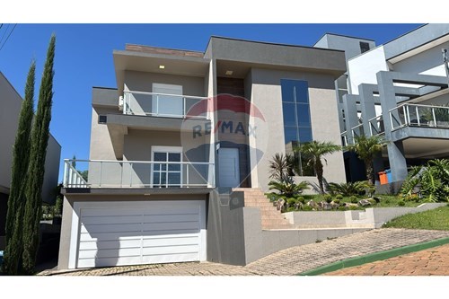 Venda-Casa de Condomínio-Estrada do Trigo , 1215  - UPF  - São José , Passo Fundo , Rio Grande do Sul , 99052160-610271092-284