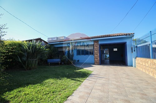Venda-Casa-Rua dos Canários , 382  - Juscelino Kubitschek , Santa Maria , Rio Grande do Sul , 97035170-610471022-8