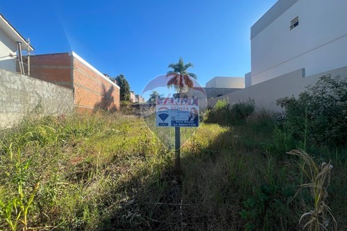 Venda-Terreno-Rua Caetano Alberto Rosset , 509  - Maria Clara , Erechim , Rio Grande do Sul , 99705568-612761011-40