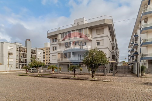 Venda-Apartamento-Rua Doutor Miguel Barcelos , 281  - Duas quadras da Av. Bento Gonçalves  - Centro , Pelotas , Rio Grande do Sul , 96015-150-610211061-5