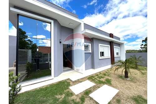 For Sale-House-Rua João Pilatti , 280  - Atrás da Churrascaria Planalto  - Vila Jerônimo Coelho , Passo Fundo , Rio Grande do Sul , 99034-140-610271019-45