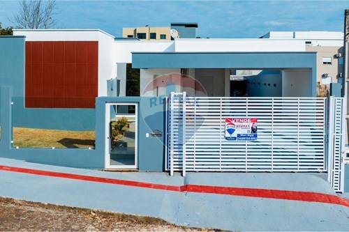 Venda-Casa-Rua Elias Marangoni , 130  - Três Vendas , Erechim , Rio Grande do Sul , 99701084-612761035-14