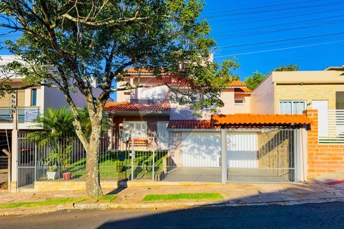 Venda-Casa-Rua Jorge Gerhadt Junior , 116  - Morada do Sol , Erechim , Rio Grande do Sul , 99704352-612761026-25