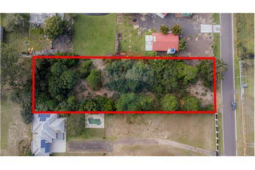 Venda-Terreno-rua colombo , 1176  - Santa Luzia (Distrito) , Osório , Rio Grande do Sul , 95520000-610391010-110