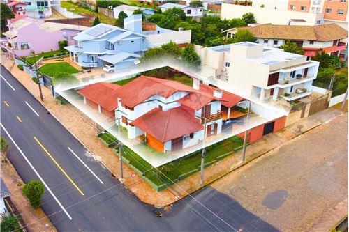 For Sale-Land-Rua Bento Gonçalves , 1619  - Clube Comercial Sede Vergueiro  - Vila Fátima , Passo Fundo , Rio Grande do Sul , 99020-060-610351037-30