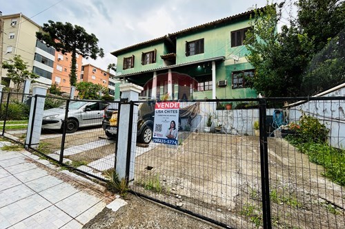 Venda-Apartamento-R. Humberto de Campos , 71  - Em frente a escola Santa Ana  - Cruzeiro , Gravataí , Rio Grande do Sul , 94065-180-610051080-8