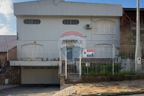 Venda-Casa-Nossa Senhora de Lourdes , Santa Maria , Rio Grande do Sul , 97050-220-610311047-184