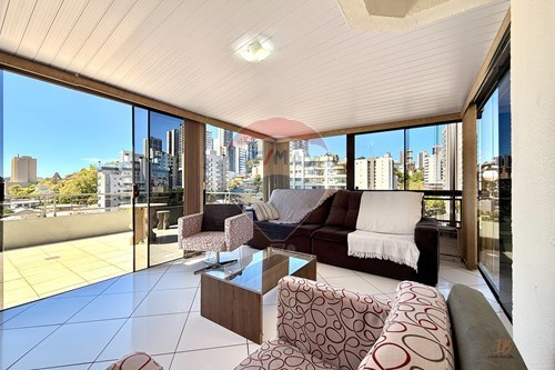 Venda-Cobertura-Rua Moreira César , 1624  - Próximo ao INSS  - Pio X , Caxias do Sul , Rio Grande do Sul , 95034000-610301057-28