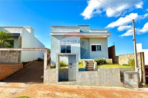 Venda-Casa-Rua Reinaldo Pedro Piccoli , 344  - Demoliner , Erechim , Rio Grande do Sul , 99704775-612761026-39