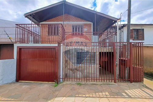 Venda-Casa-Rua Paissandú , 877  - Compre Mais  - Petrópolis , Passo Fundo , Rio Grande do Sul , 99042-800-610351016-185