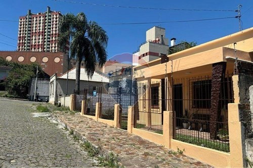 Venda-Casa-Rua Áureliano de Figueiredo Pinto , 6  - Shopping Royal  - Nossa Senhora das Dores , Santa Maria , Rio Grande do Sul , 97050060-610451003-26