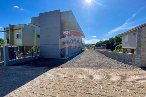 Venda-Kitnet-Rua Antônio V. Souza , 1104  - Lot Cavassola  - Paiol Grande , Erechim , Rio Grande do Sul , 99712524-612761011-50