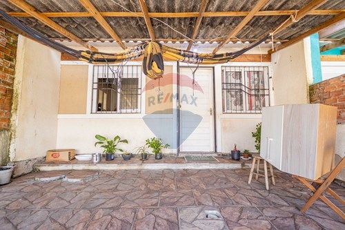 Venda-Casa-Rua Ametista , 414  - Próximo a Souza Cruz  - Três Marias , Esteio , Rio Grande do Sul , 93295-596-610141001-150