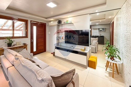 Venda-Sobrado-Rua Carlos Alberto Lauermann Nunes , 744  - Próximo ao Viezzer  - Olaria , Canoas , Rio Grande do Sul , 92035012-612651033-98