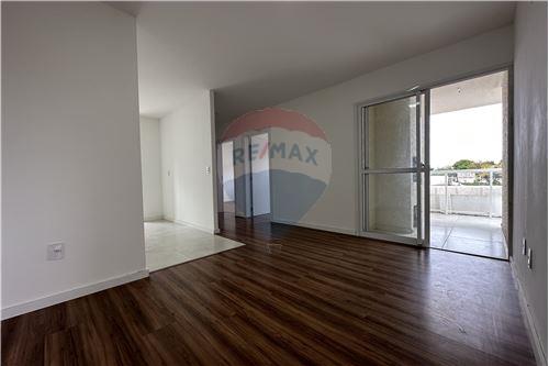 For Sale-Condo/Apartment-Avenida João Machado Soares , 1350  - Camobi , Santa Maria , Rio Grande do Sul , 97.110-000-612601011-27