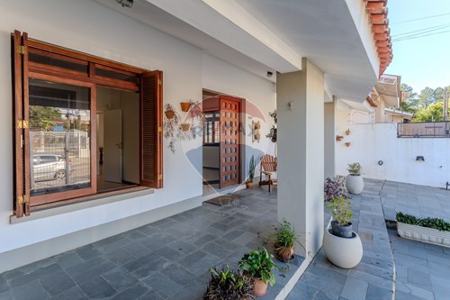 Venda-Casa-Rua Ernesto Lopes , 100  - Camobi , Santa Maria , Rio Grande do Sul , 97110280-610311050-56