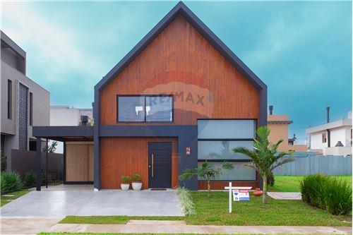For Sale-Townhouse-Av. Adolfo Fetter , 4331  - Laranjal , Pelotas , Rio Grande do Sul , 96095750-610211003-20