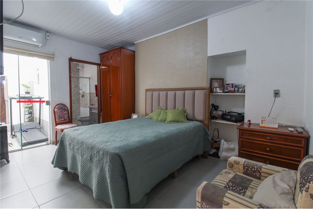 Casa à venda com 3 quartos, 360m² - Foto 13