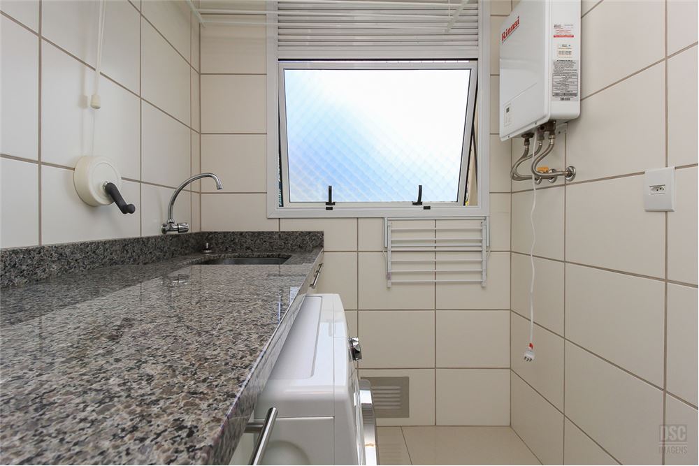 Apartamento à venda com 3 quartos, 145m² - Foto 23