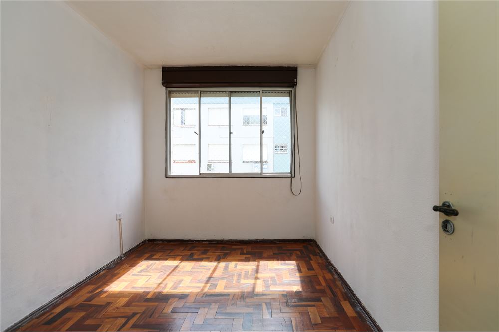 Apartamento à venda com 2 quartos, 68m² - Foto 13