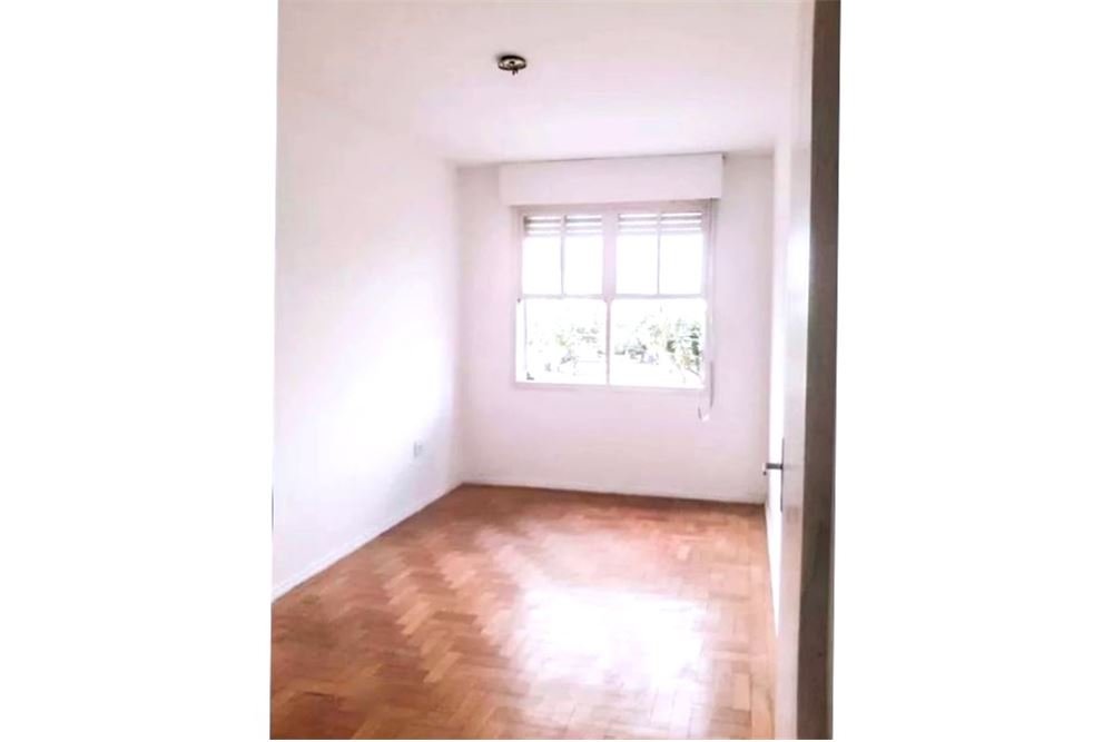 Apartamento à venda com 2 quartos, 55m² - Foto 2