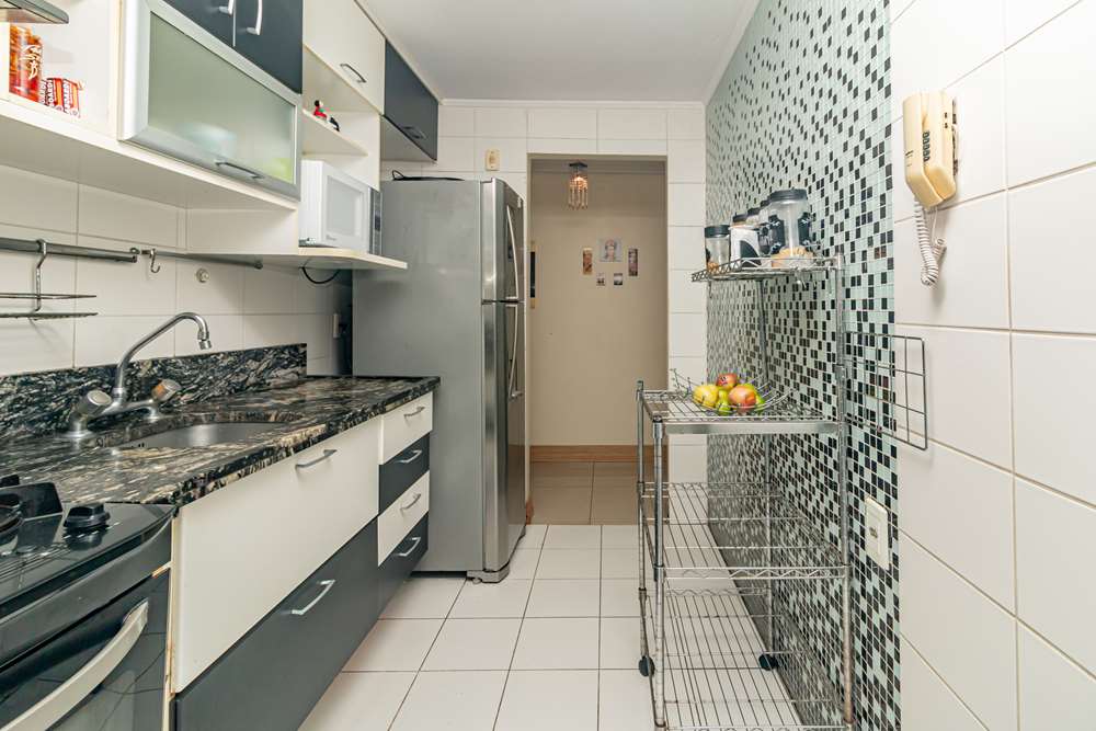 Apartamento à venda com 3 quartos, 84m² - Foto 9