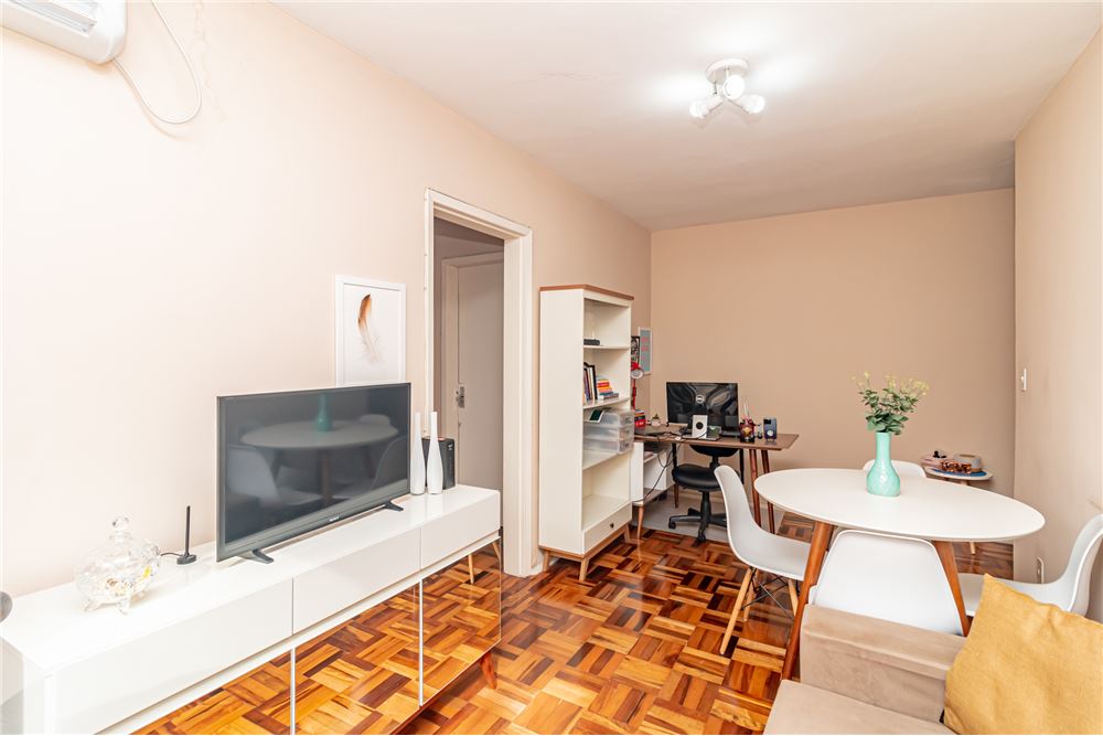 Apartamento à venda com 1 quarto, 45m² - Foto 6