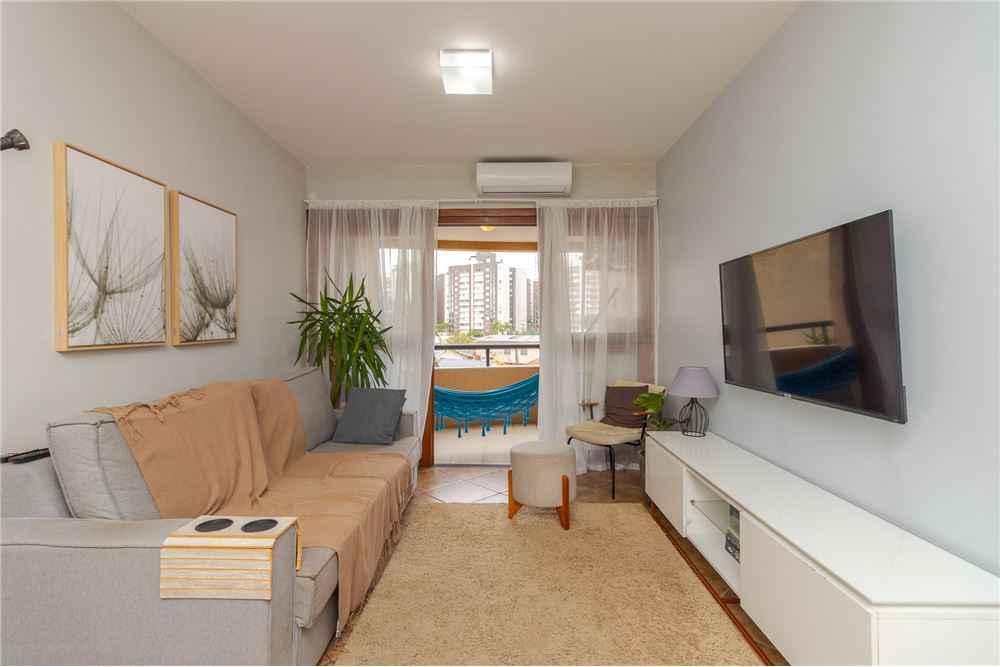 Apartamento à venda com 2 quartos, 87m² - Foto 4