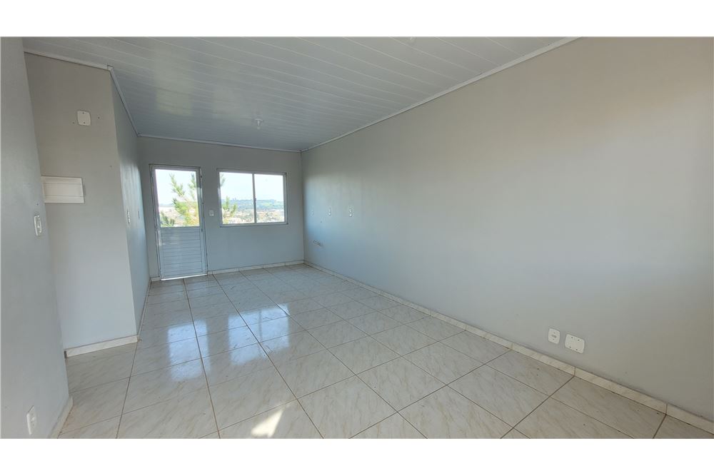 Casa à venda com 1 quarto, 51m² - Foto 3