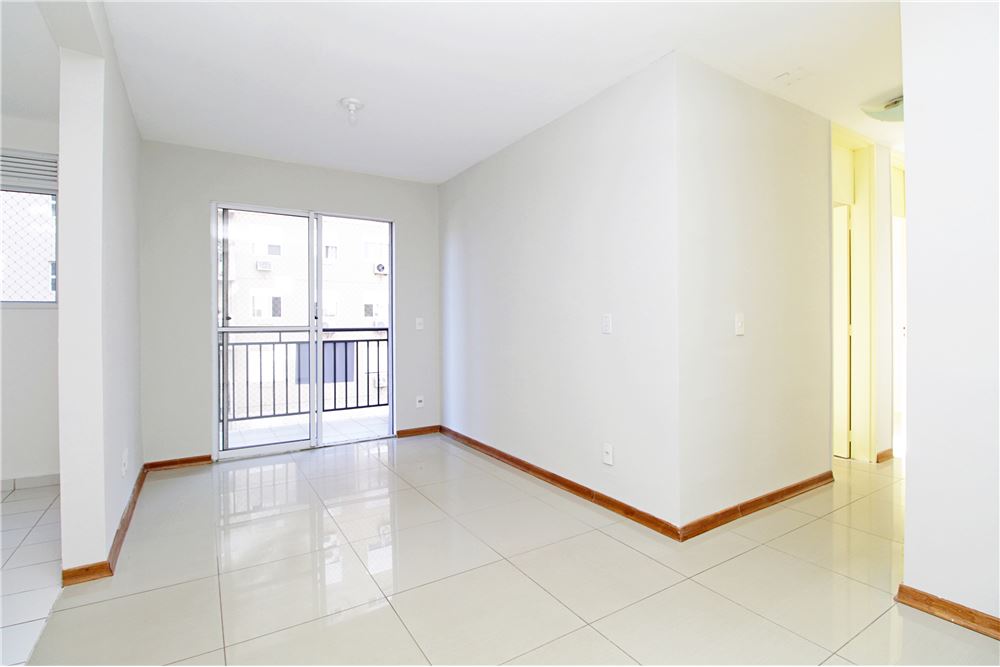 Apartamento à venda com 3 quartos, 68m² - Foto 3