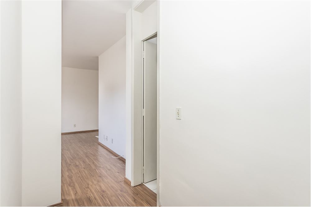 Apartamento à venda com 3 quartos, 65m² - Foto 7